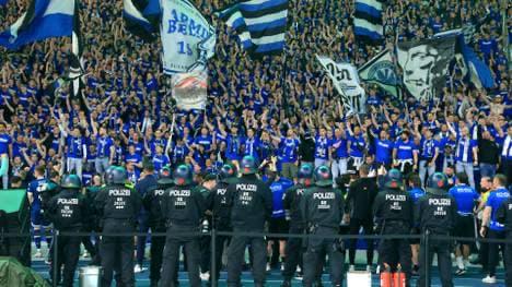 日天金策略 德媒：两家柏林球队同日进行主场比赛，德国警方高度戒备